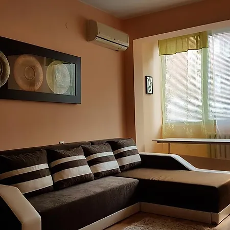 Apartment Aaa+
